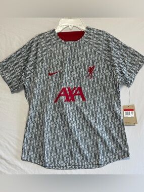 Liverpool FC Women's Pre-Match Nike Short-Sleeve Soccer Top Large